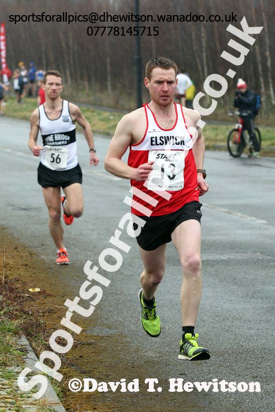Mens relay, Elswick Harriers Relays, Newburn, Newcastle. Photo: David T. Hewitson/Sports for All Pics